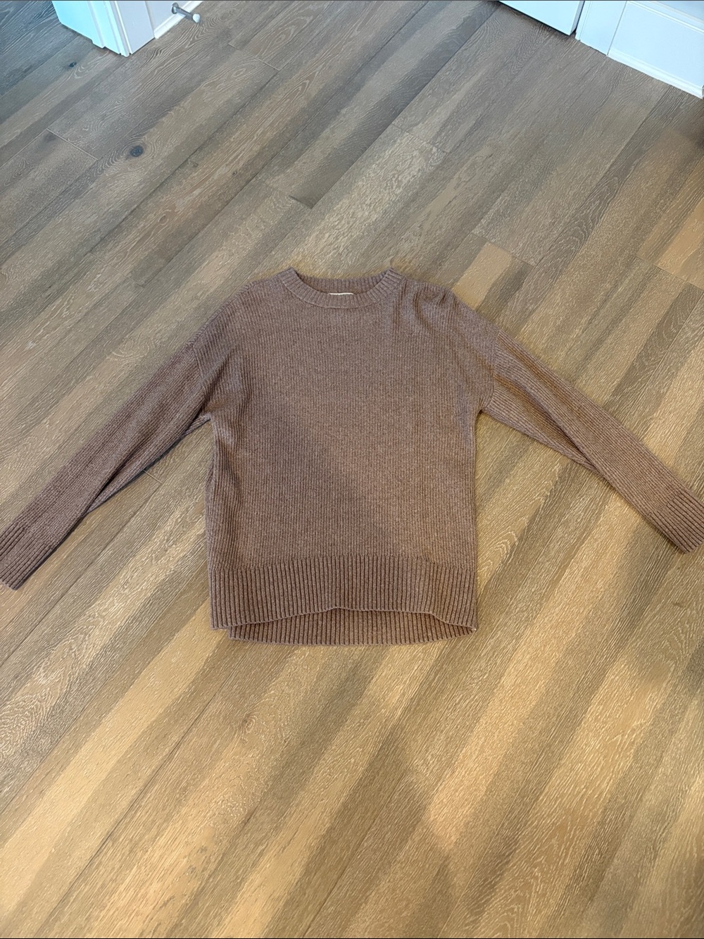 Old Navy Womens Crewneck Pullover Sweater - Brown